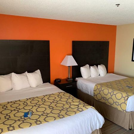 Warrenton Baymont By Wyndham Evansville North/Haubstadt מראה חיצוני תמונה
