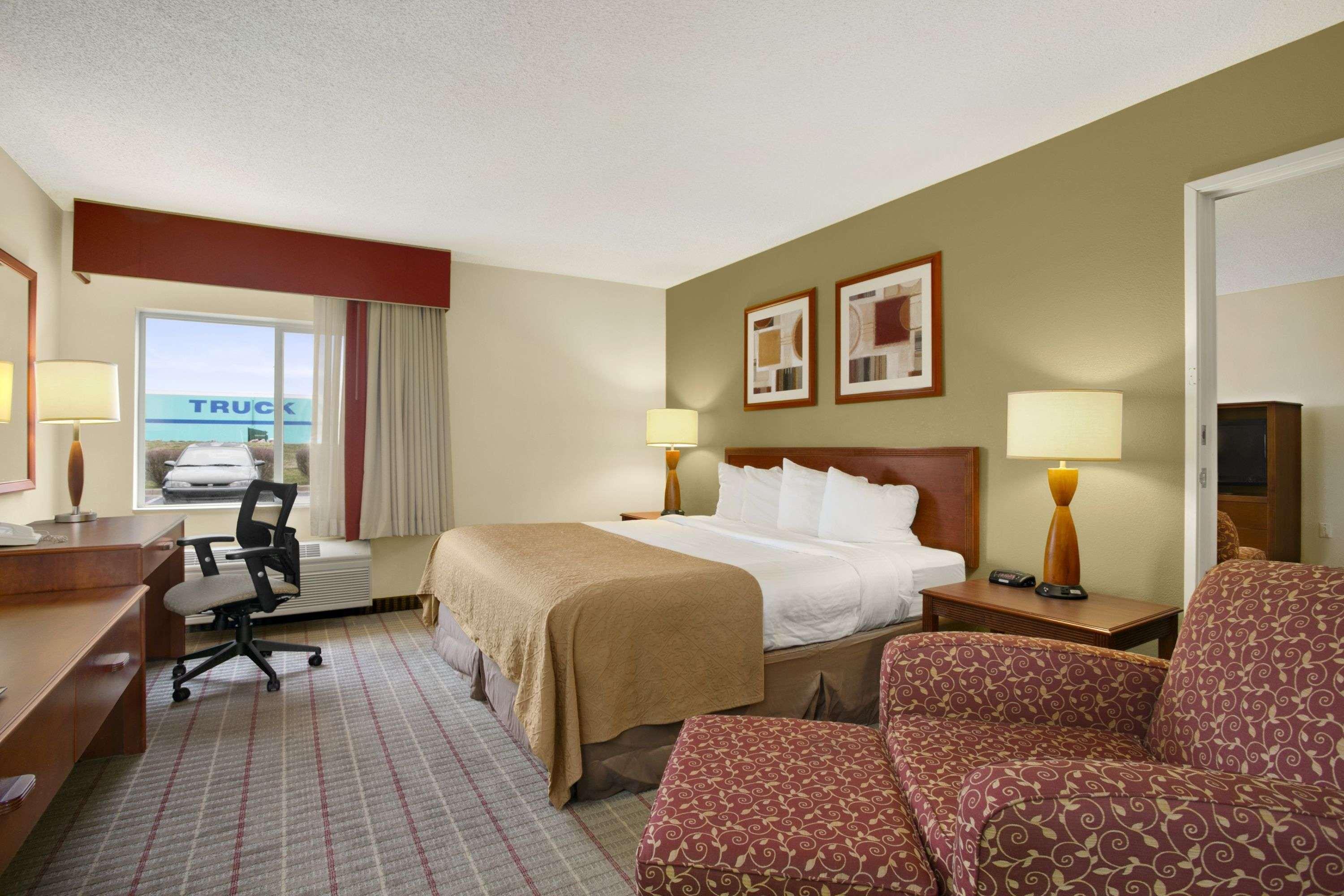 Warrenton Baymont By Wyndham Evansville North/Haubstadt מראה חיצוני תמונה