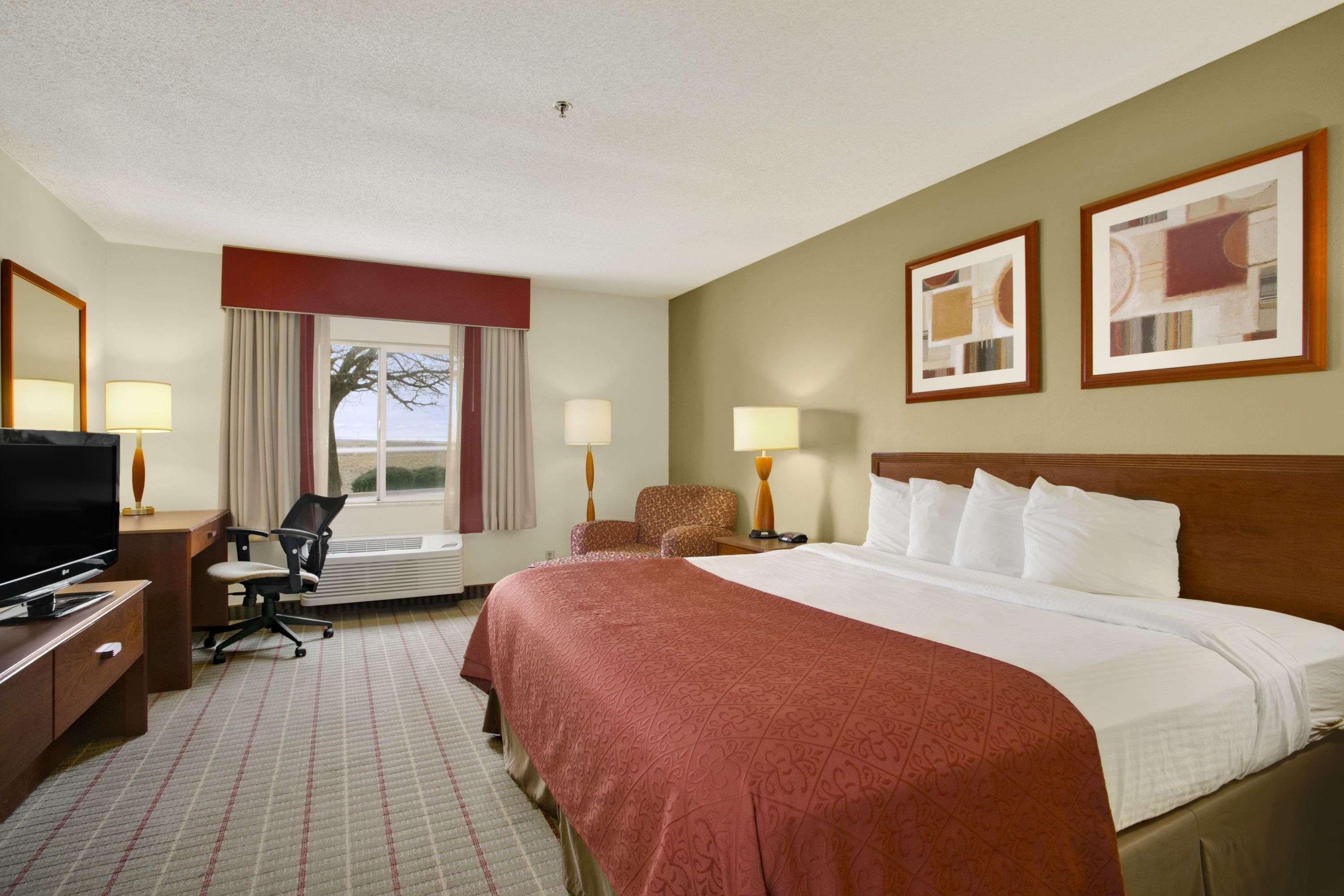 Warrenton Baymont By Wyndham Evansville North/Haubstadt מראה חיצוני תמונה