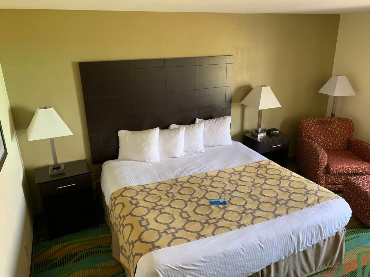Warrenton Baymont By Wyndham Evansville North/Haubstadt מראה חיצוני תמונה