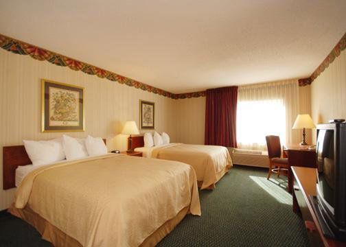 Warrenton Baymont By Wyndham Evansville North/Haubstadt חדר תמונה